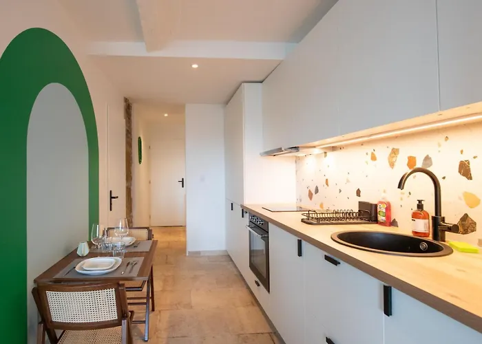 Valencio - Un Belvedere Sur Le Vieux * 里昂